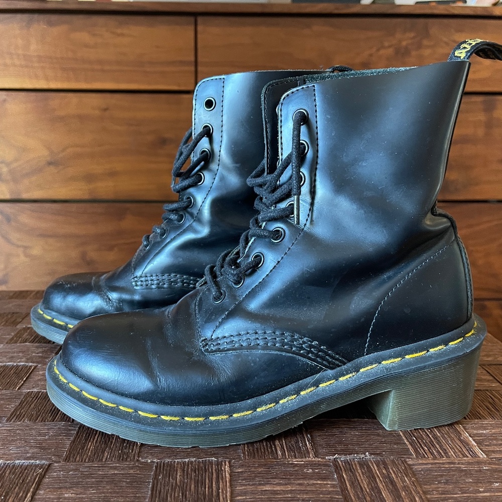 Dr. Martens Combat boot with heel